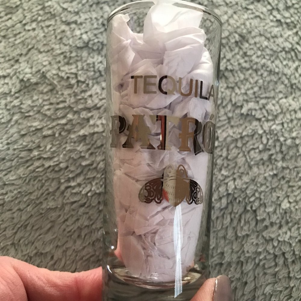 ~VTG~ Patron Tequila Gold Honey Bee Tall Shot Glasses - Set of 2